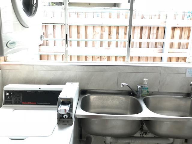 Airlie Court Units Aparthotel Airlie Beach Bagian luar foto